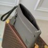 LV Pouch - Image 8