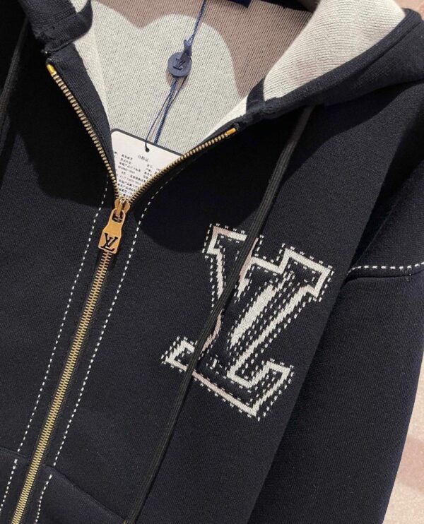 ⁦Graphic Intarsia Zipped Cotton Hoodie LV⁩ - الصورة ⁦4⁩