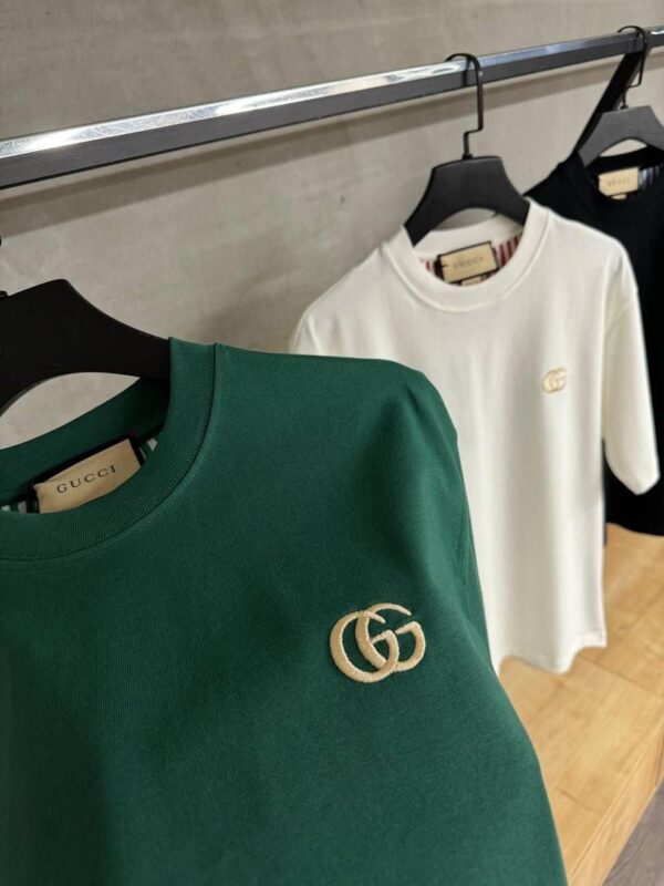 ⁦GUCCI T-SHIRT⁩ - الصورة ⁦6⁩