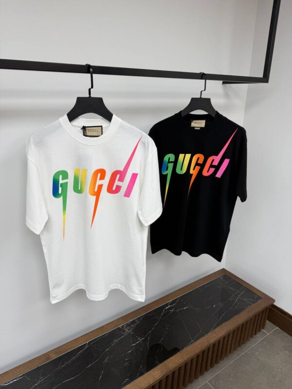 ⁦GUCCI T-SHIRT⁩ - الصورة ⁦4⁩