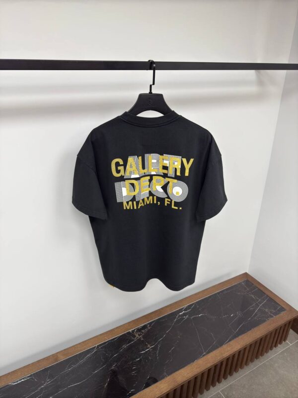 Gallery Dept T-SHIRT - Image 4