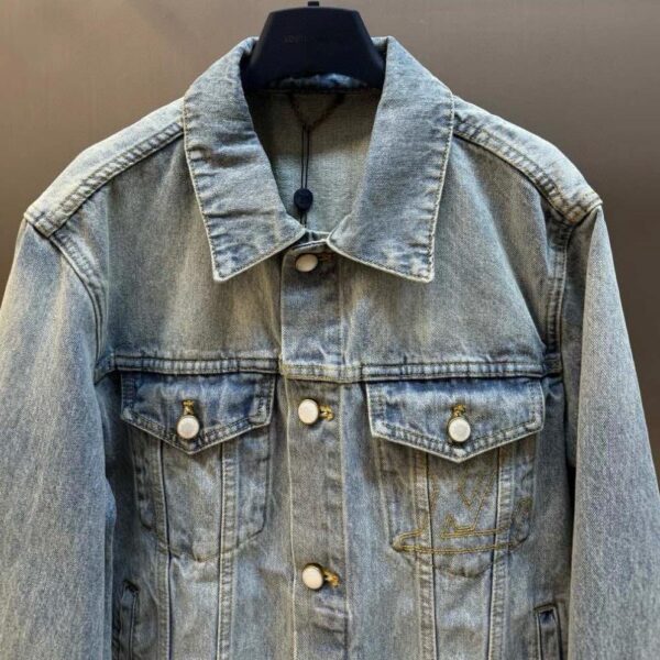 ⁦Denim Trucker Jacket⁩ - الصورة ⁦3⁩