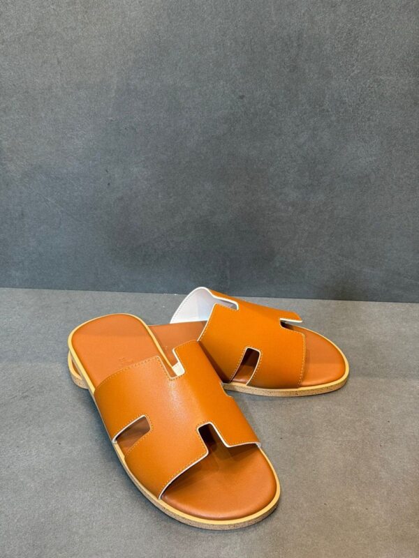 ⁦HERMES SLIPPER⁩ - الصورة ⁦2⁩