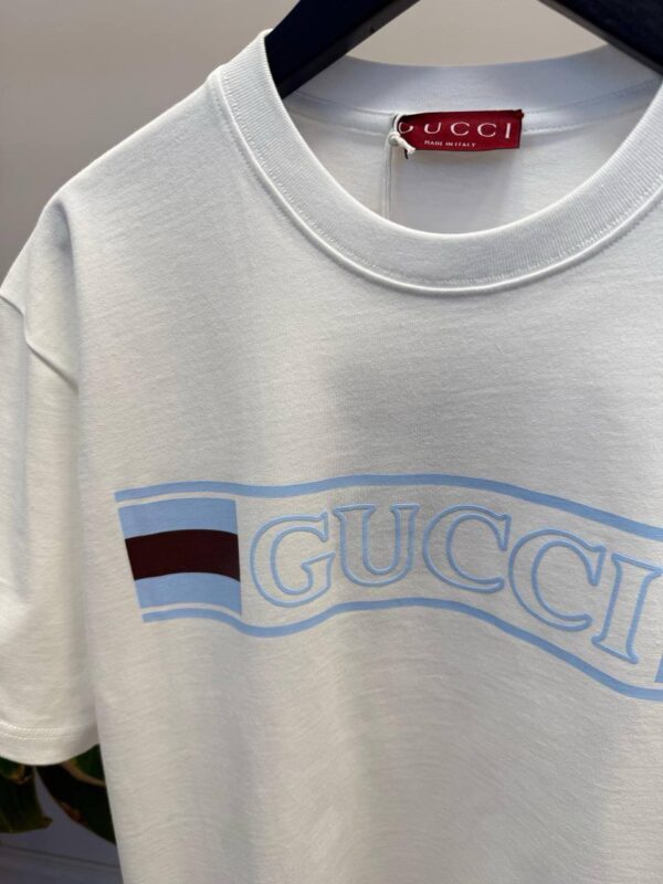 ⁦GUCCI T-SHIRT⁩ - الصورة ⁦3⁩