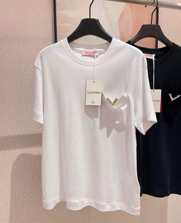 ⁦Valentino T-SHIRT⁩ - الصورة ⁦2⁩