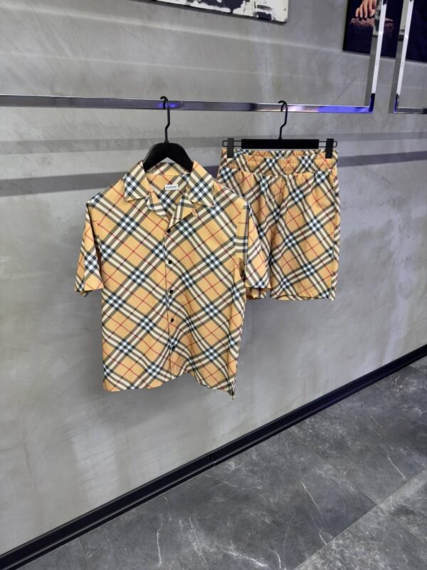 Burberry Shirt Set