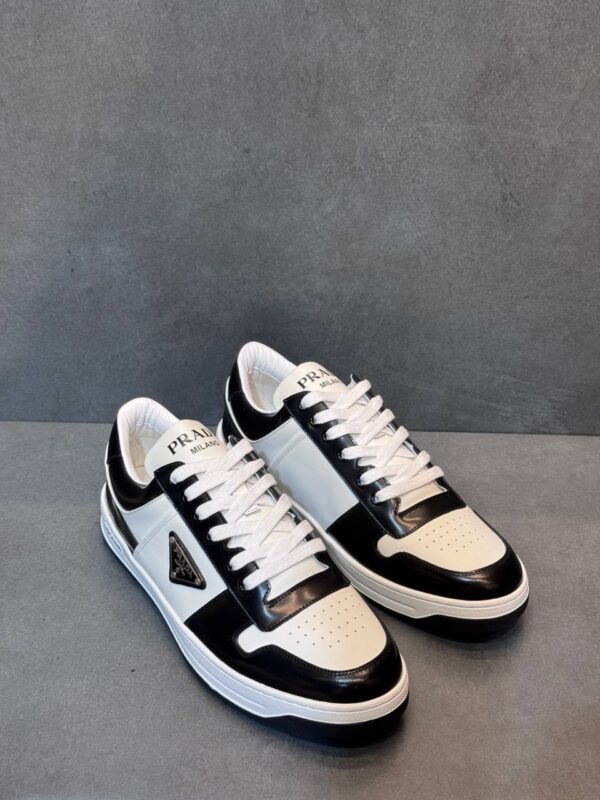 ⁦Prada Downtown leather sneakers⁩ - الصورة ⁦4⁩