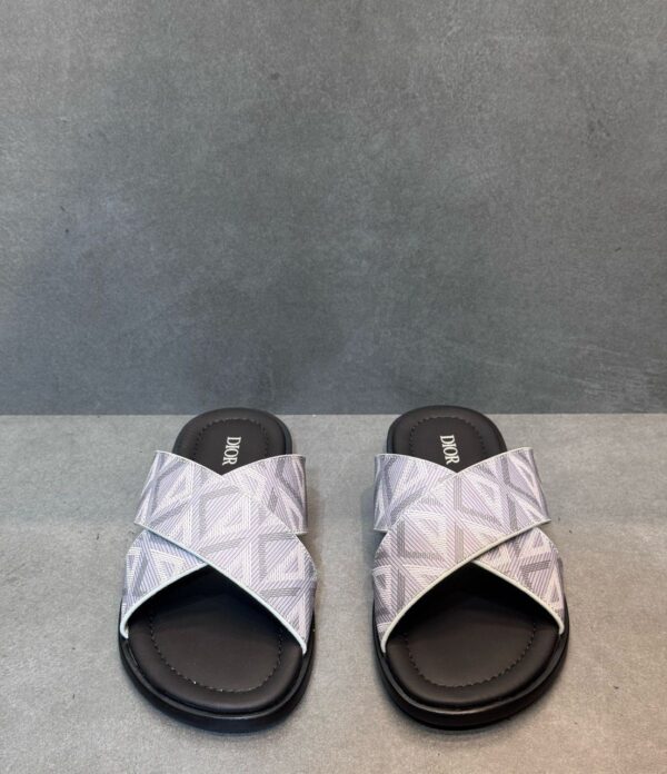 ⁦DIOR SLIPPER⁩ - الصورة ⁦3⁩