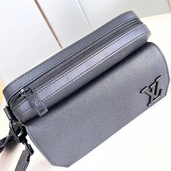 LV Fastline Messenger - Image 4