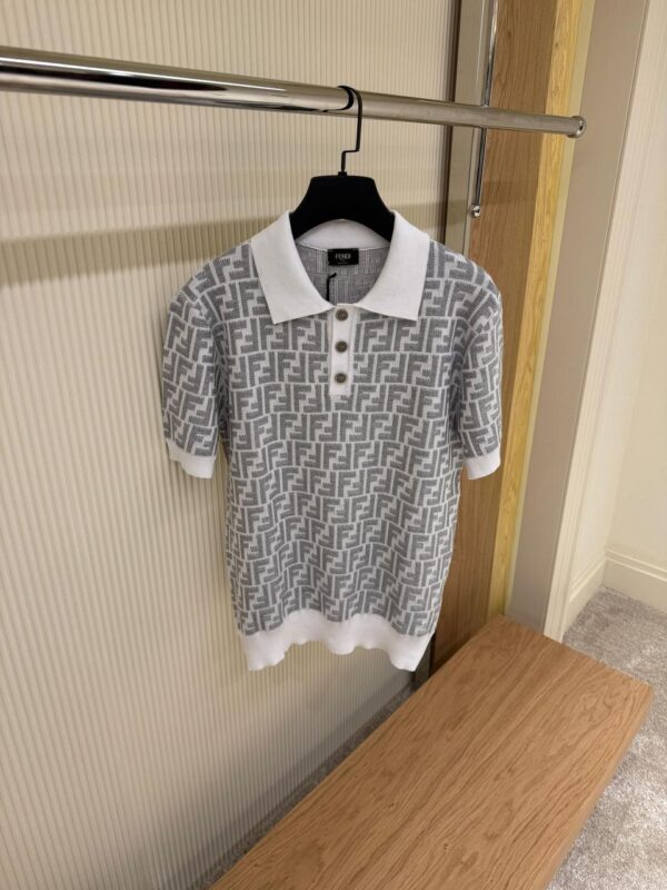 Fendi T-SHIRT - Image 2