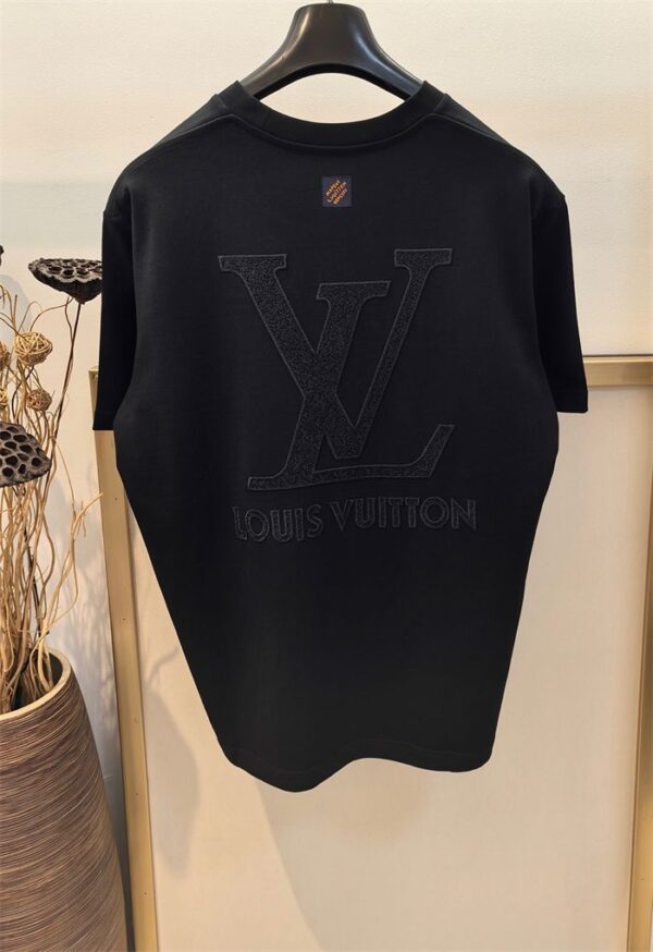 LV t-shirt - Image 2