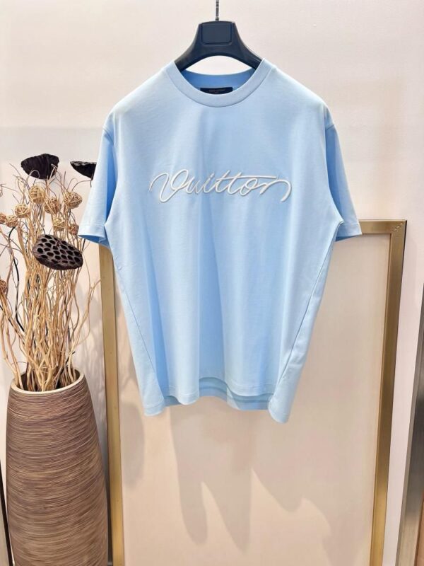 Louis Vuitton Tshirt - Image 2