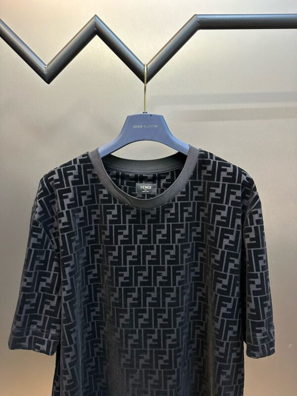 FENDI T-SHIRT - Image 3