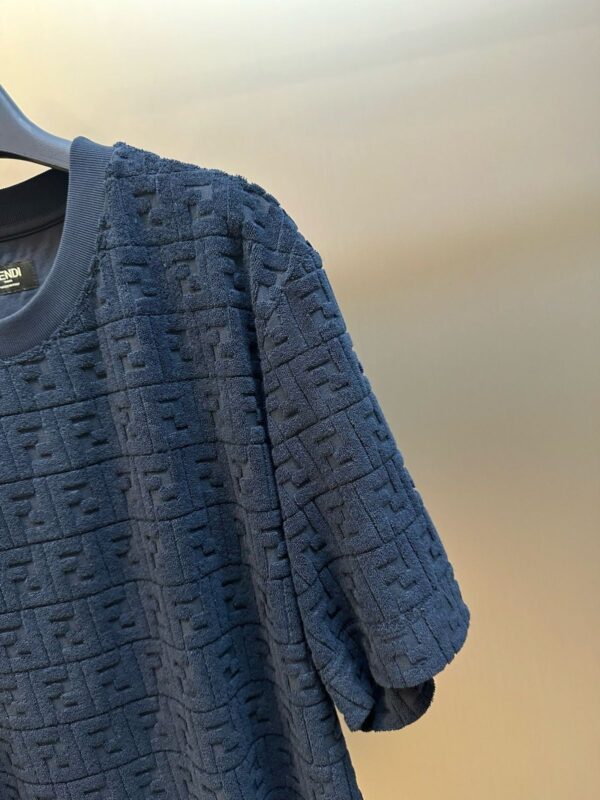 T-SHIRT  FENDI - Image 4