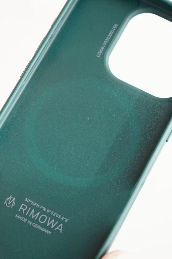Rimowa Phone Cover Iphone 16/15 Pro / Pro max - Image 5