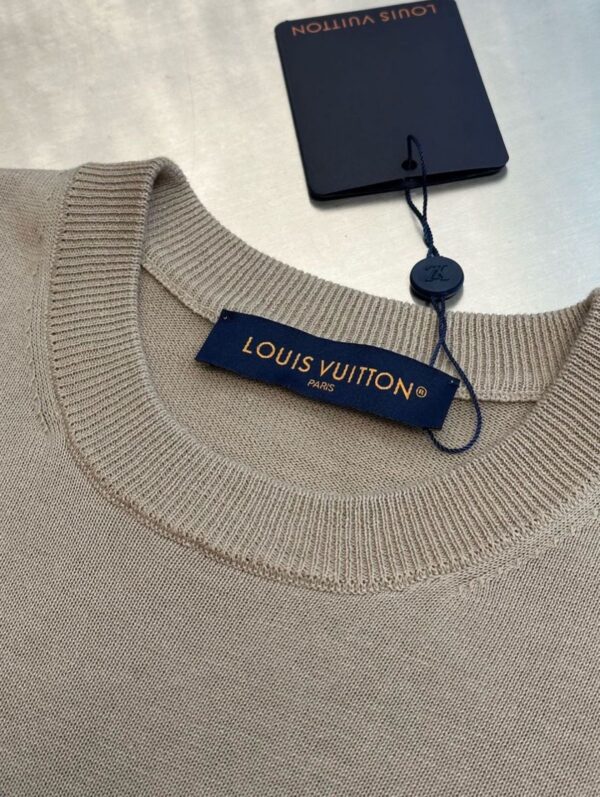 LOUIS VUITTON T-SHIRT - Image 2