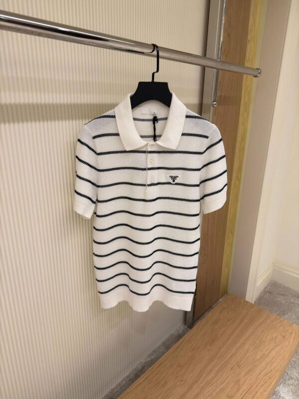 prada tshirt