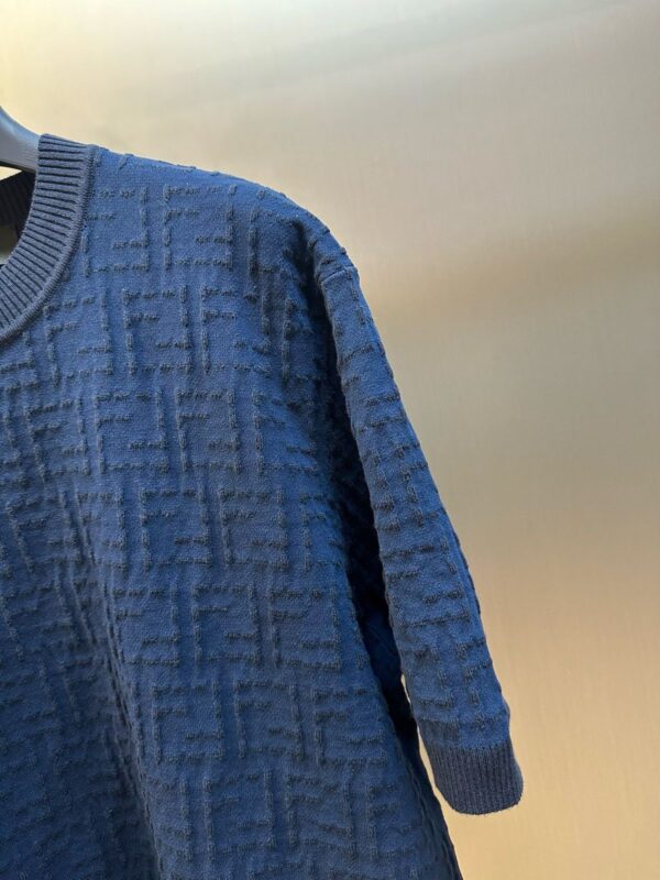 FENDI T-SHIRT - Image 4
