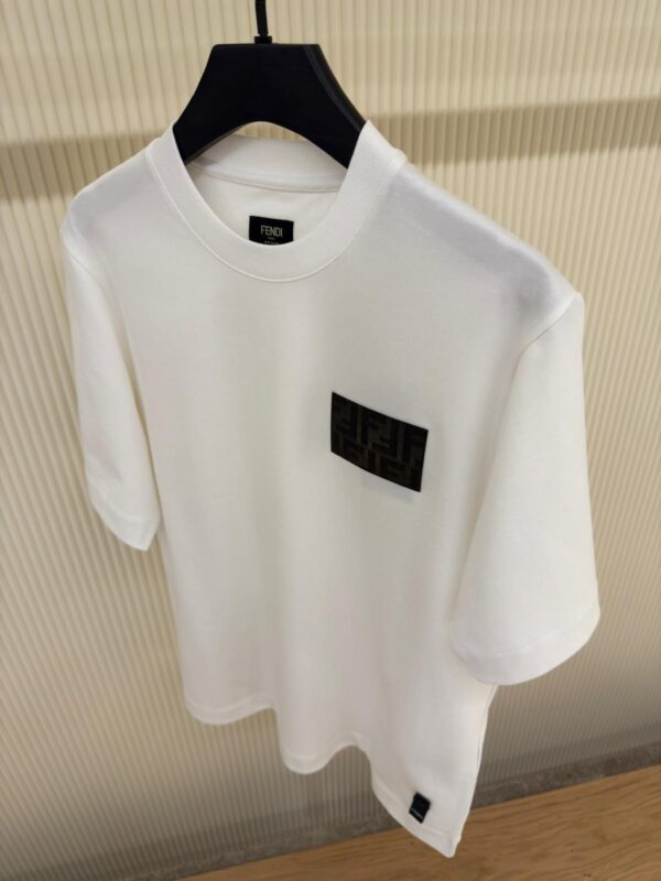FENDI T-SHIRT - Image 3