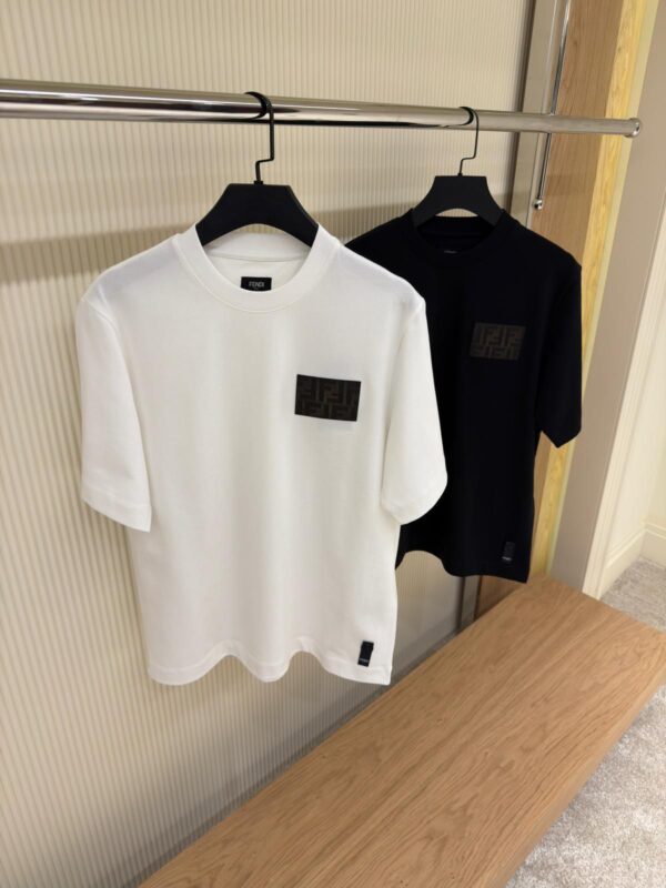 FENDI T-SHIRT - Image 4