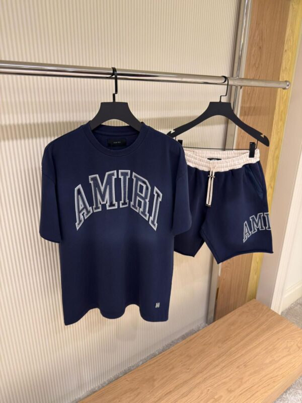 Amiri Set