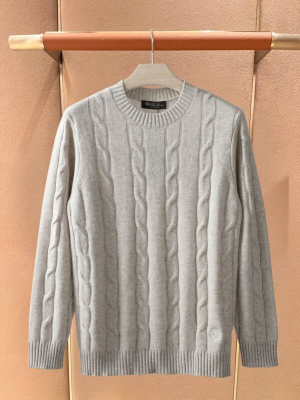 ⁦Loro Piana Cashmere⁩ - الصورة ⁦6⁩