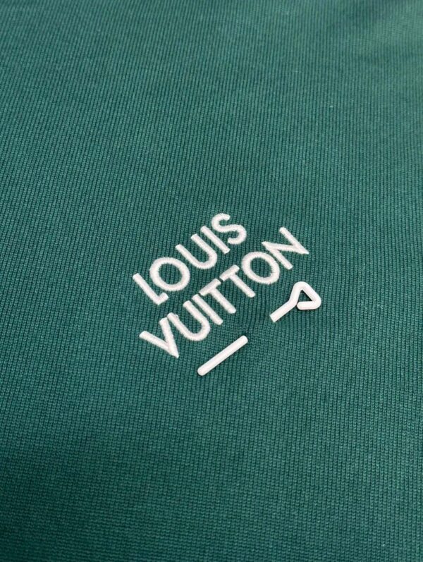 LOUIS VUITTON T-SHIRT - Image 6
