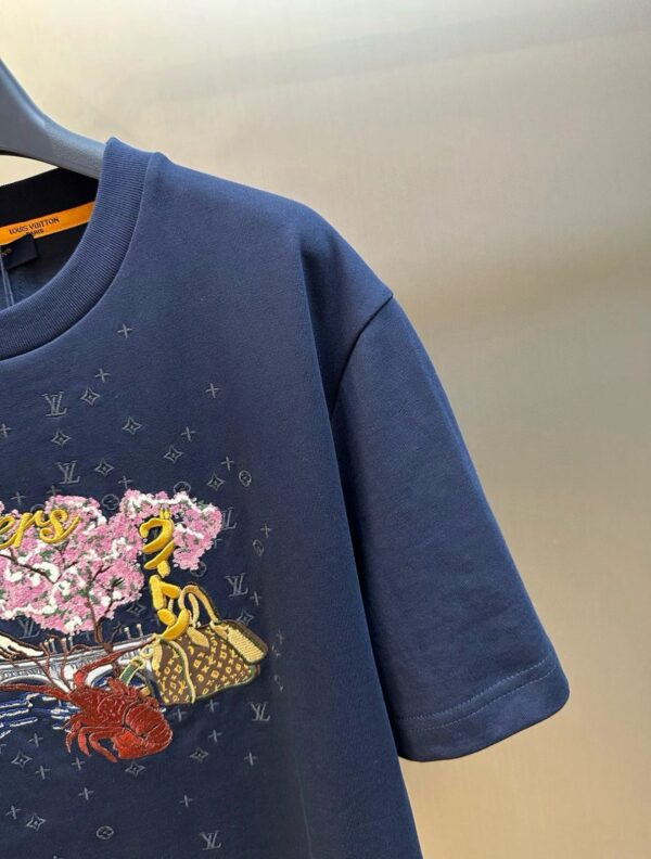 LV T-SHIRT - Image 4