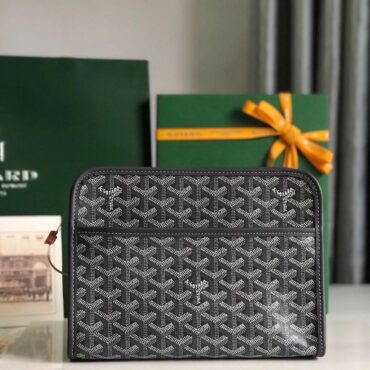 Goyard Clutch