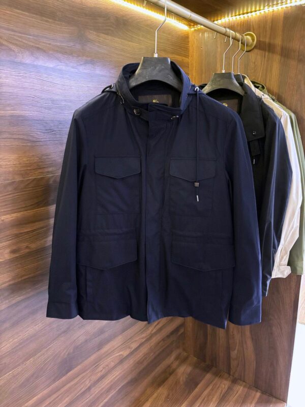 ⁦Loro Piana Traveller Waterproof⁩ - الصورة ⁦2⁩