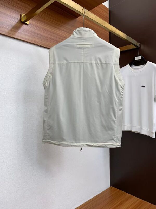 ⁦Zegna Reversible⁩ - الصورة ⁦8⁩