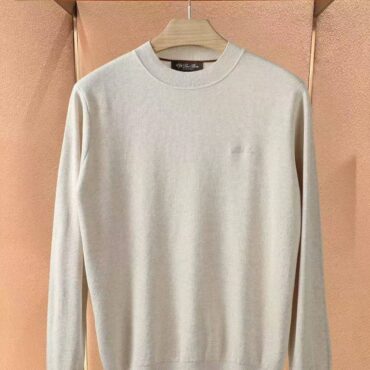 LORO PIANA SWEATER