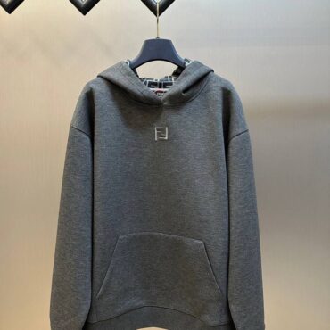 FENDI SWEATER