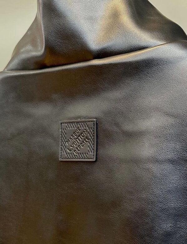 LOUIS VUITTON JACEKT - Image 5