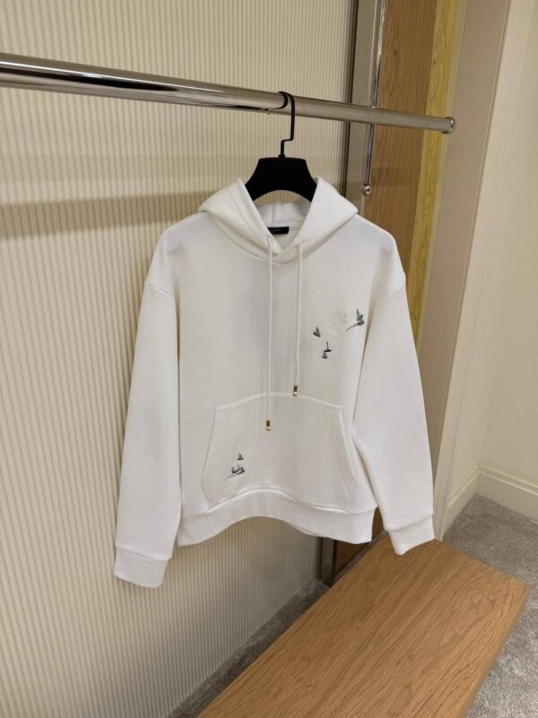 ⁦LOUIS VUITTON HOODIES⁩ - الصورة ⁦2⁩
