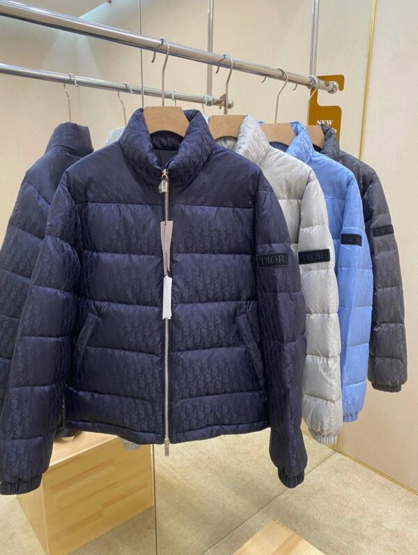 ⁦Dior Puffer⁩ - الصورة ⁦8⁩