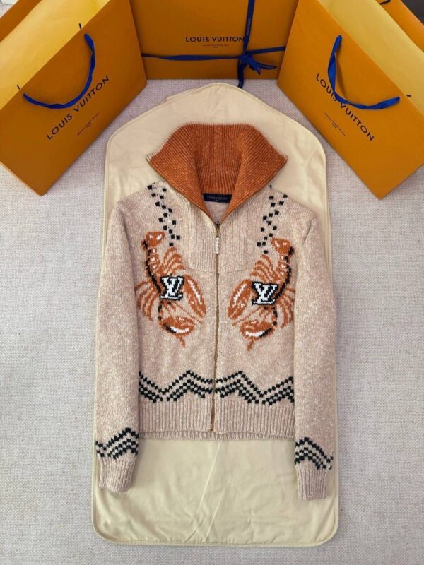 LOUIS VUITTON JACKET