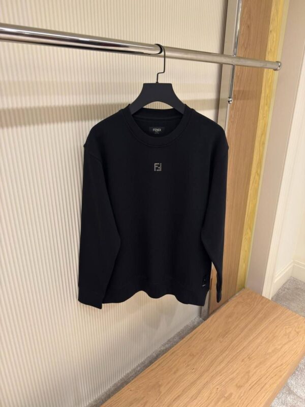 FENDI SWEATER