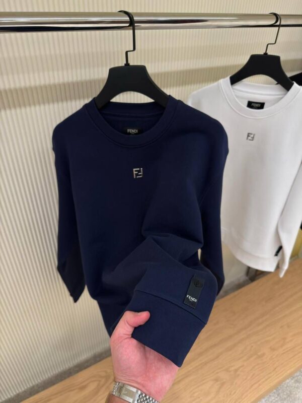 FENDI SWEATER - Image 4