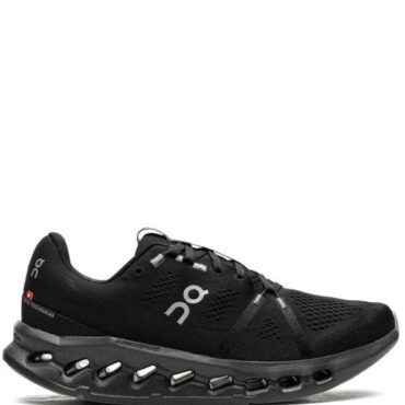 On Cloudsurfer Black