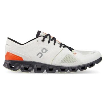 On Running Cloud x 3 lvory Flame