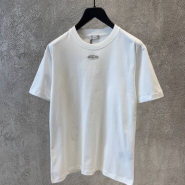 DIOR T-SHIRT