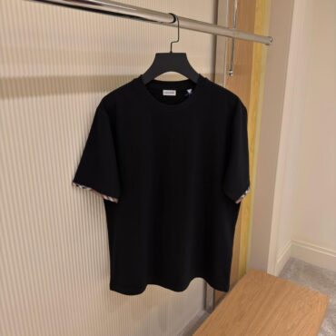 BURBERRY T-SHIRT