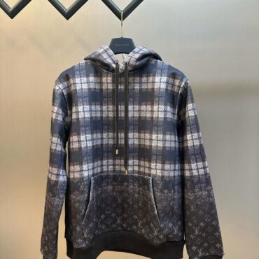 LOUIS VUITTON SWEATER