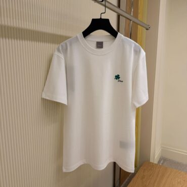 DIOR T-SHIRT