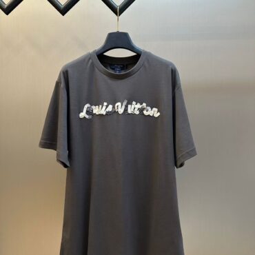 LOUIS VUITTON T-SHIRT